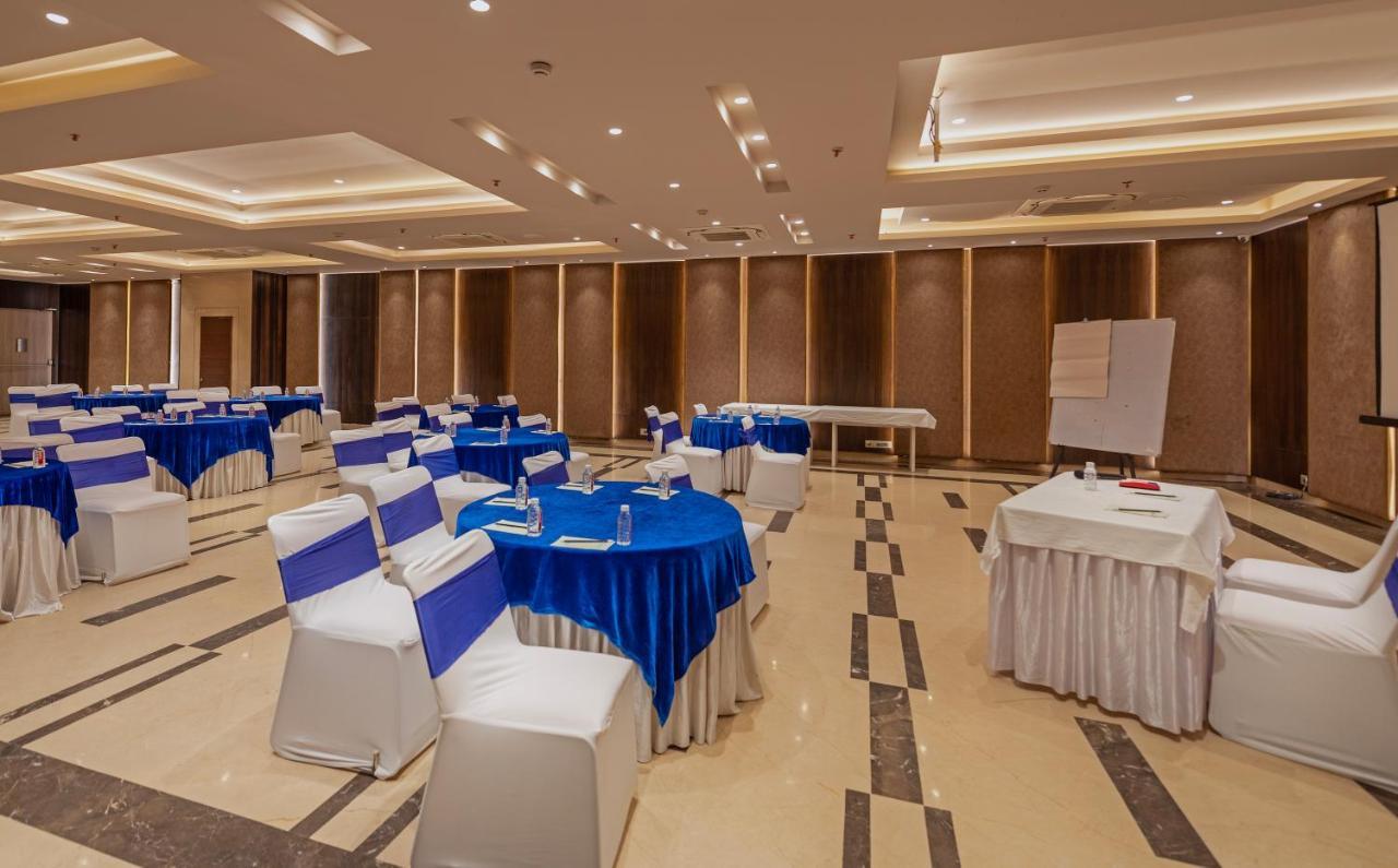 ניו דלהי Hotel Saket 27 מראה חיצוני תמונה