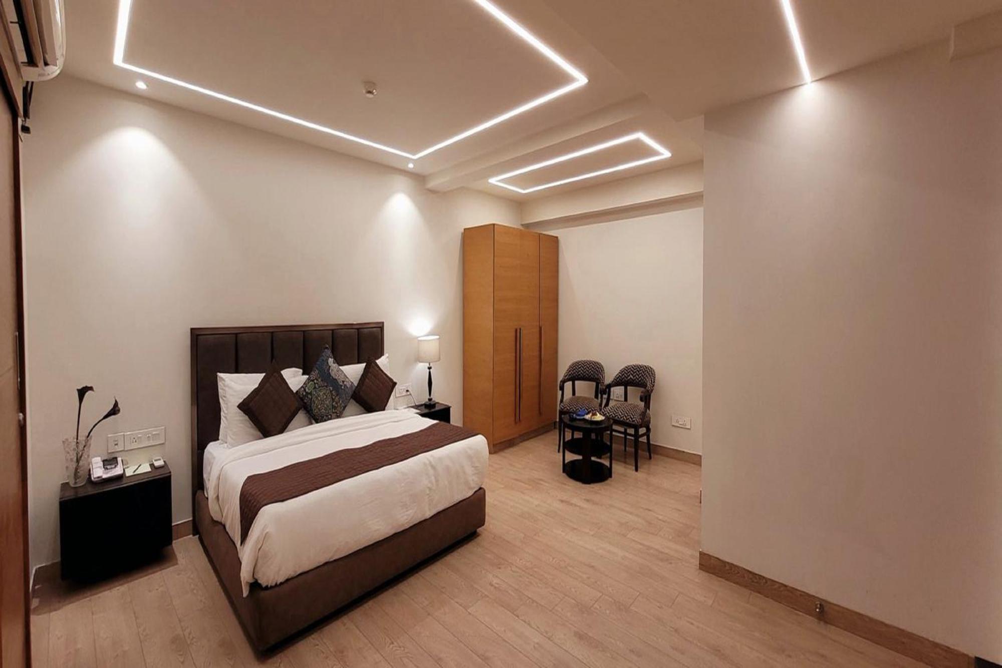ניו דלהי Hotel Saket 27 מראה חיצוני תמונה