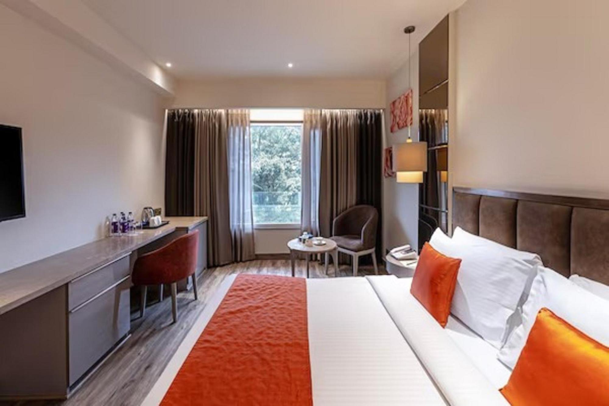 ניו דלהי Hotel Saket 27 מראה חיצוני תמונה